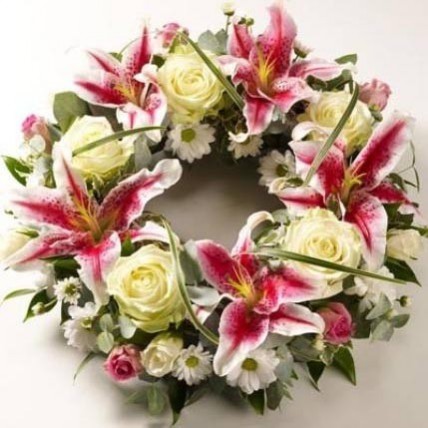Lilly & Roses Wreath